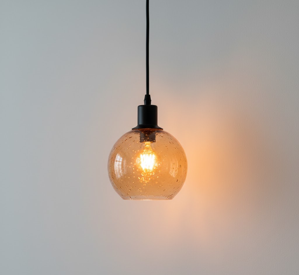 Dining pendant light
